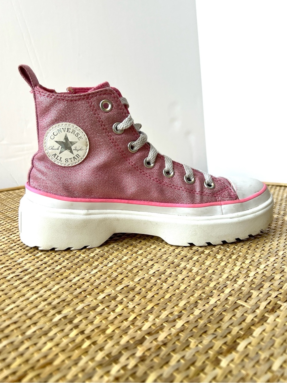 Converse Kids Chuck Taylor All Star Lugged Lift Prism Glitter Oops Pink 4